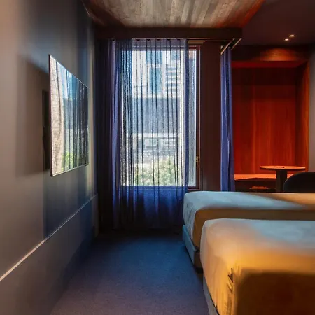 Hyde Melbourne Place Exterior photo